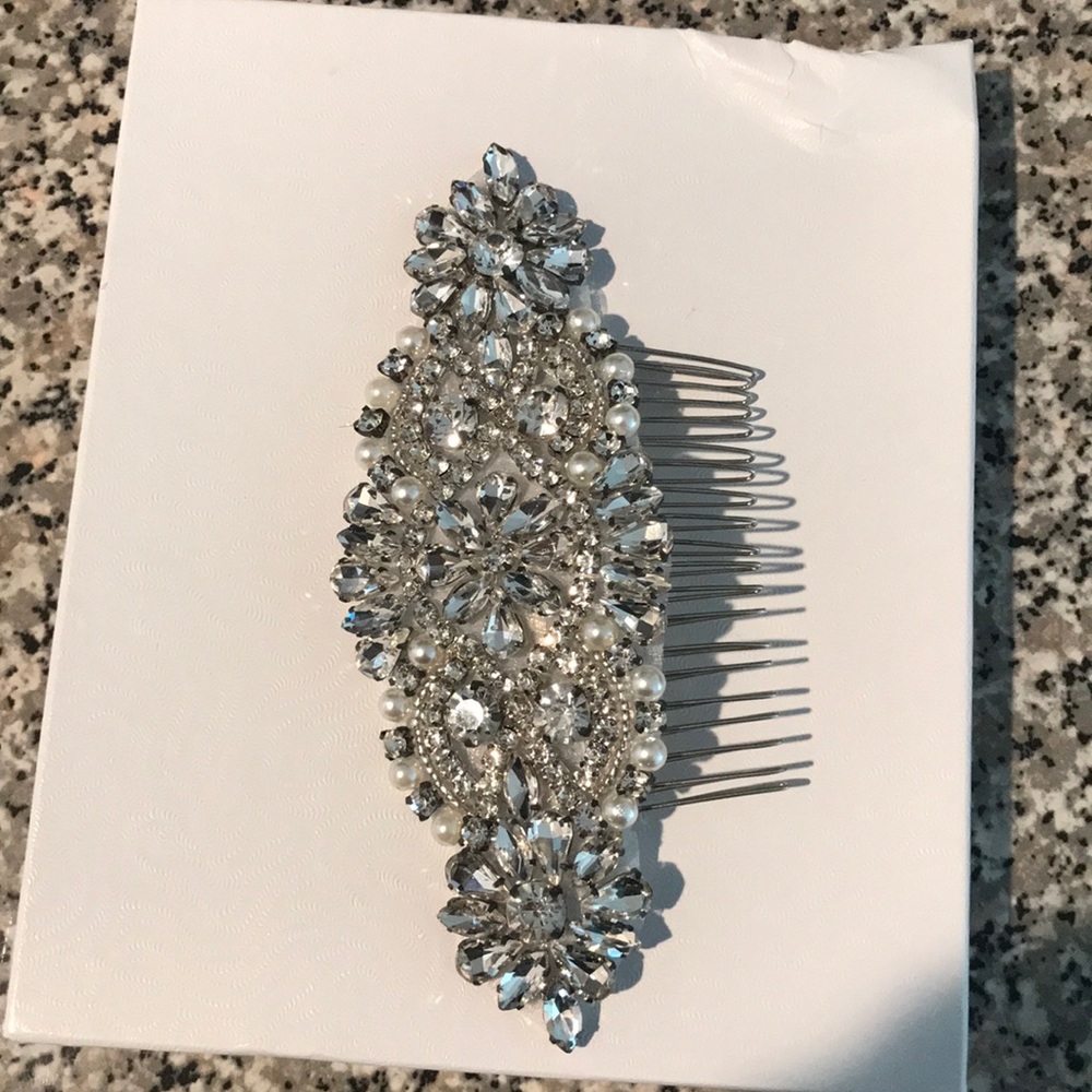 Silver bridal hair piece